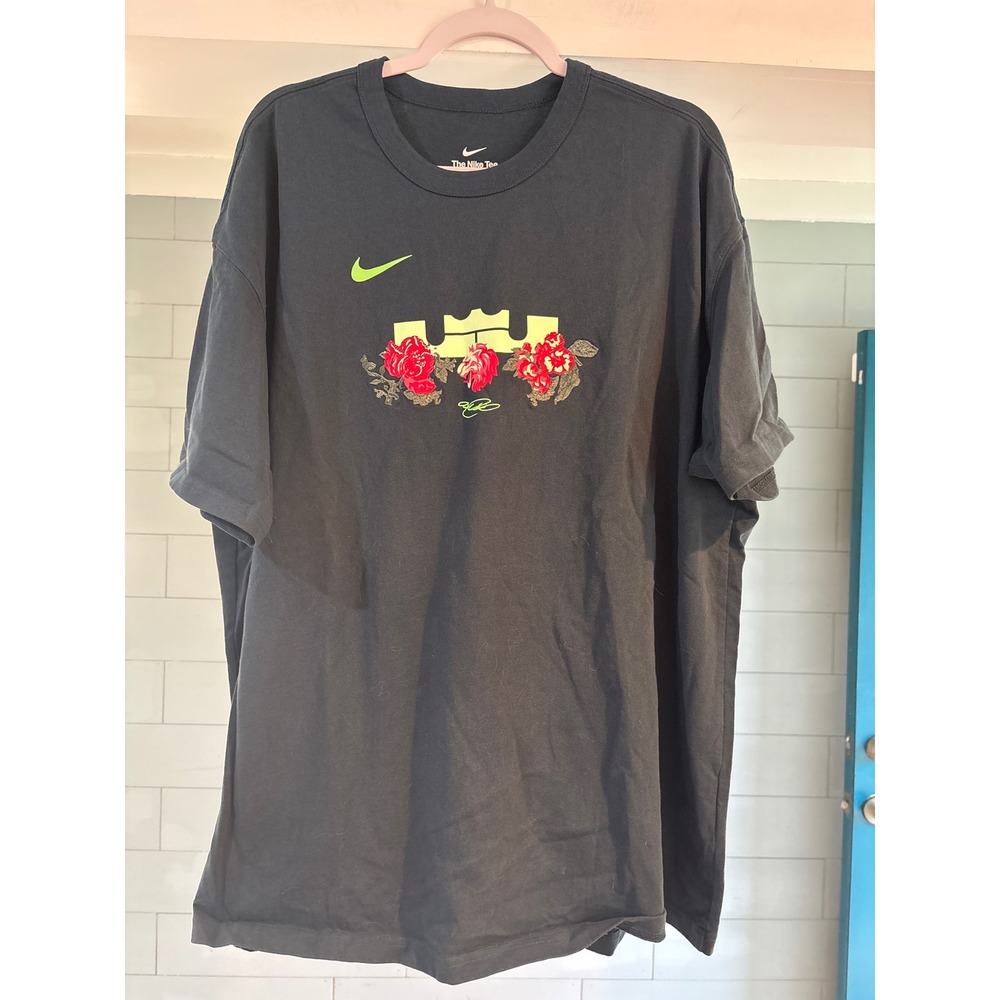 Nike LeBron James Floral Crown Graphic T-Shirt Mens XXL Black Loose‎ Fit Tee